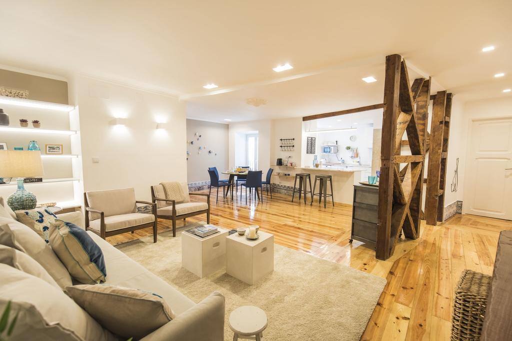 Lovelystay - Downtown Magnificent Flat Lisbon Bagian luar foto