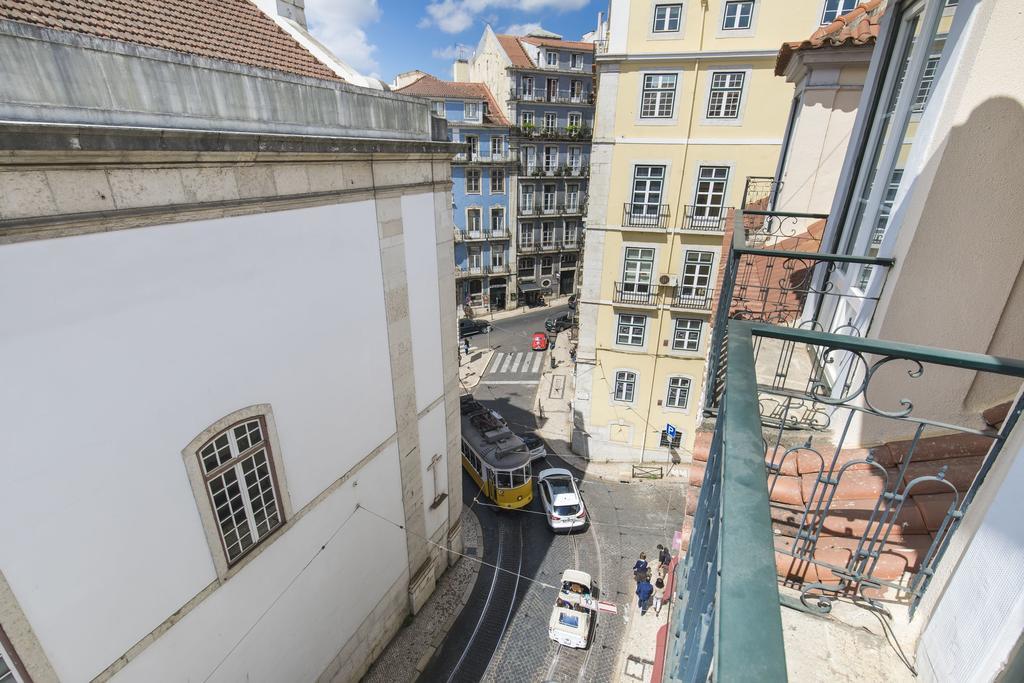 Lovelystay - Downtown Magnificent Flat Lisbon Bagian luar foto