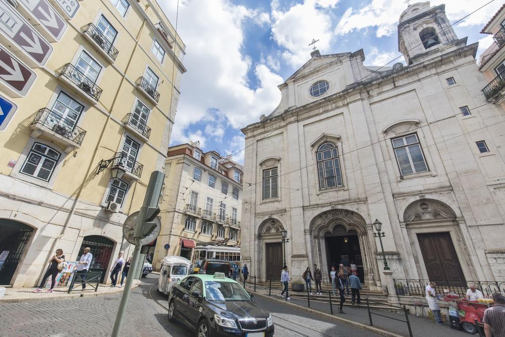 Lovelystay - Downtown Magnificent Flat Lisbon Bagian luar foto