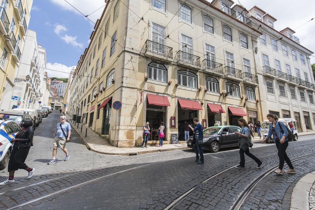 Lovelystay - Downtown Magnificent Flat Lisbon Bagian luar foto