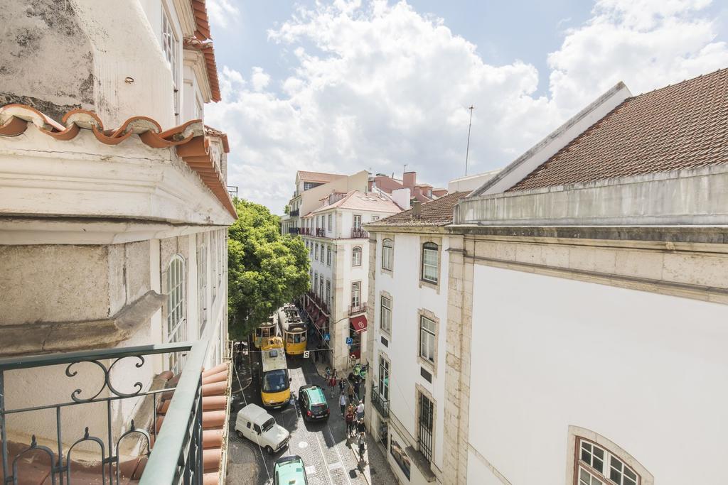 Lovelystay - Downtown Magnificent Flat Lisbon Bagian luar foto