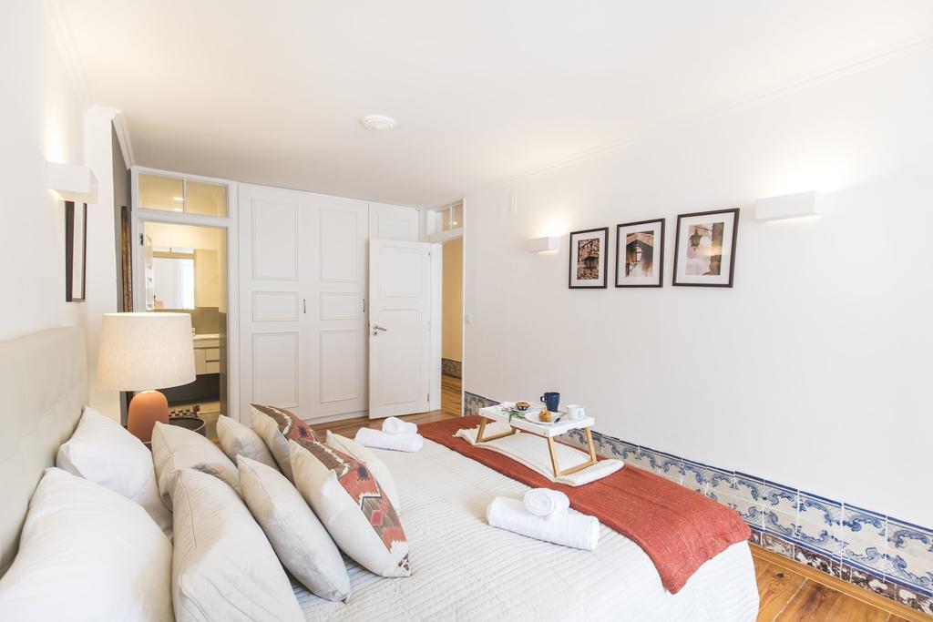 Lovelystay - Downtown Magnificent Flat Lisbon Bagian luar foto